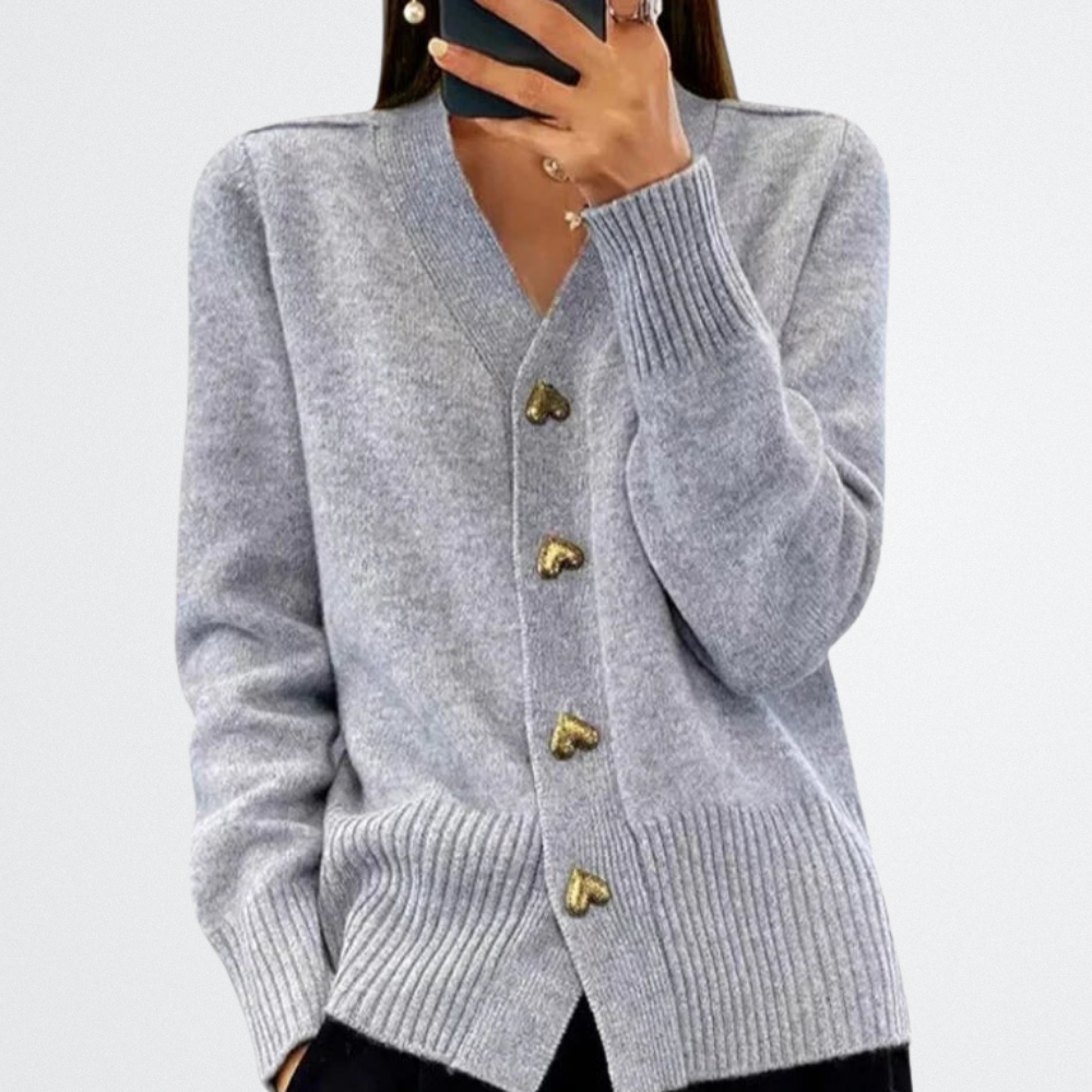 Liora - Herzknopf-Strickjacke
