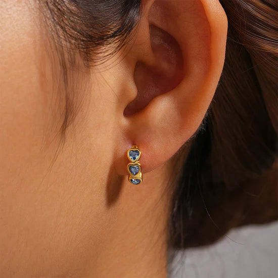 Joycee - Heart-Shaped Hoops with Zirconia