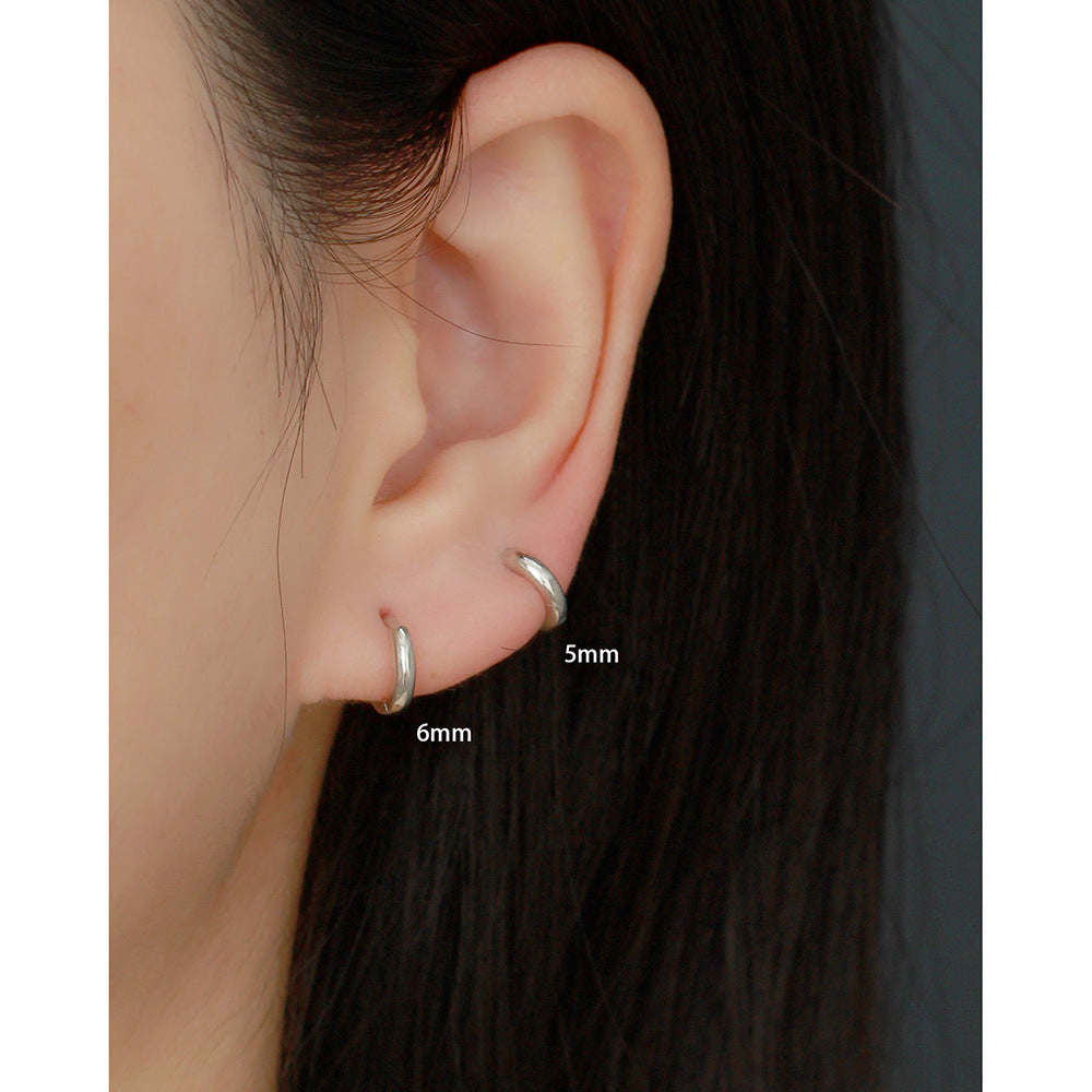 Hoop Huggie Earrings in Various Sizes – Mabel