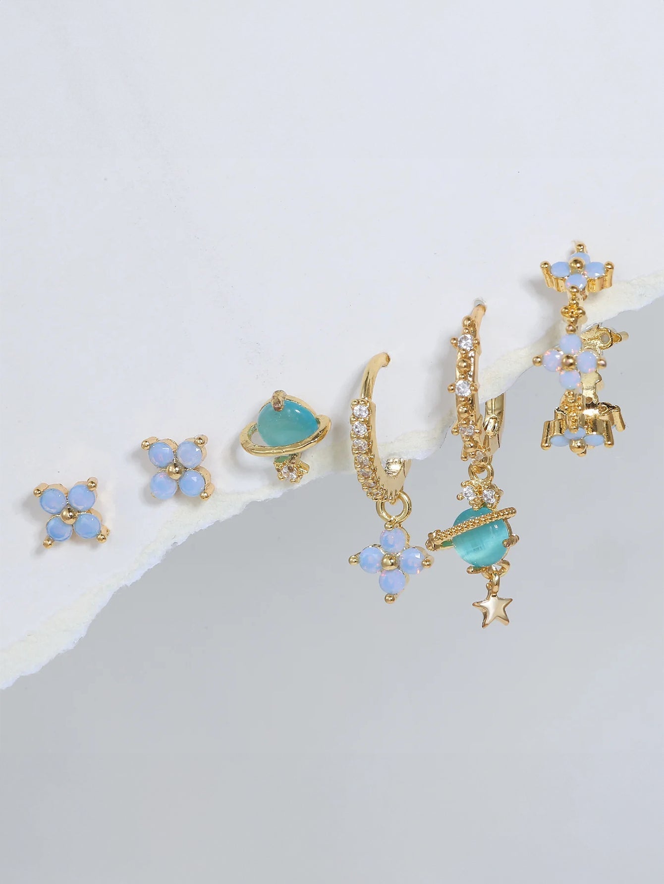 Elegante Blumenstern Ohrringe mit Zirkonia - Joane