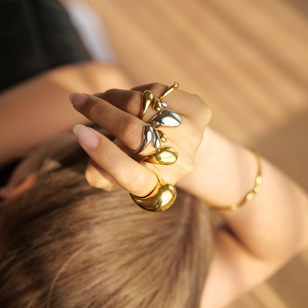 Alfraye - Eleganter Goldener Sphärischer Ring