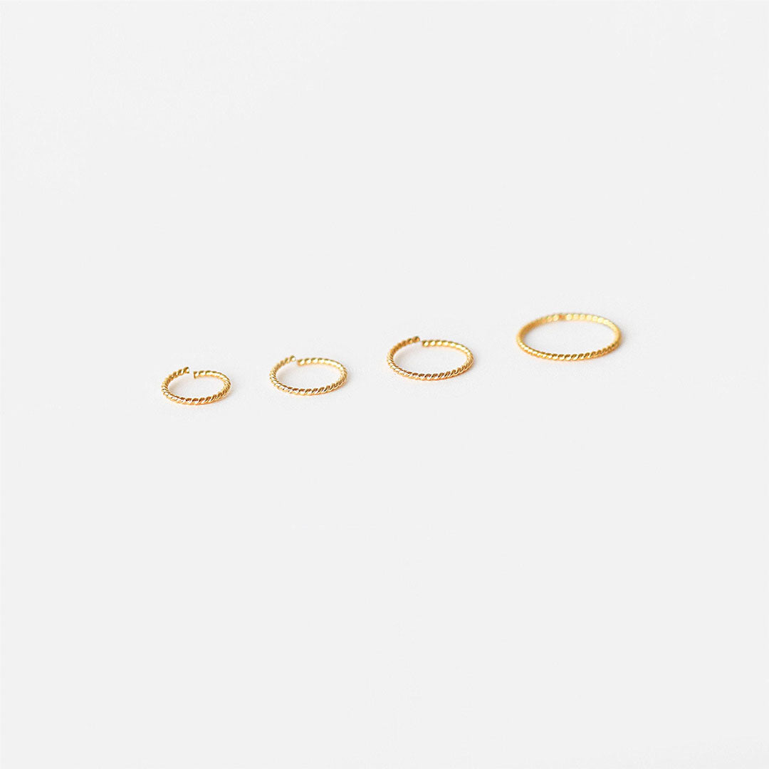 Purlles - Gedrehte Ohrringe für Ohr- und Nasenpiercings