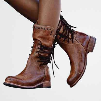 Ondine - Rustikale Schnürstiefel