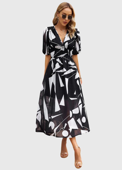 Merlin™ | Flatterndes Blumen-Midi-Kleid